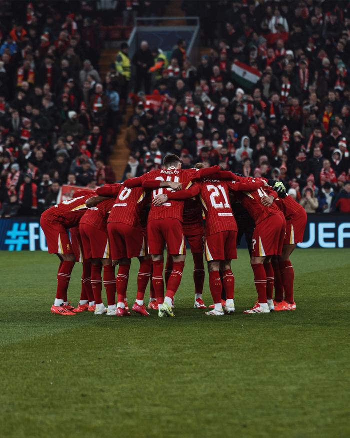 亚博体育-瑞士队不断突破！，萨拉赫连续十五场比赛得分超过败北全场沸腾不已-亚博体育