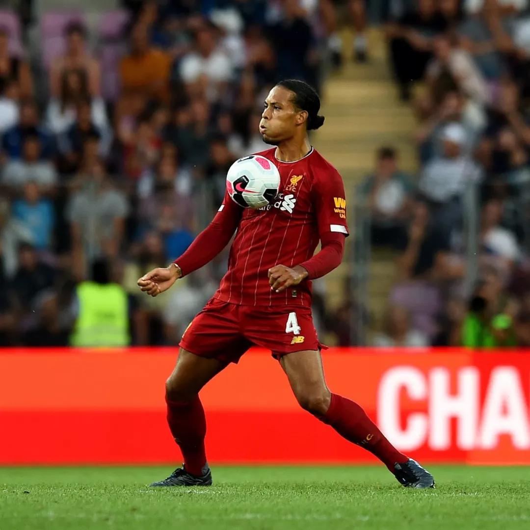 包含社区盾国际比赛日走向成谜；巴黎圣日耳曼回应争议；信心回归；阵容厚度经受考验的词条